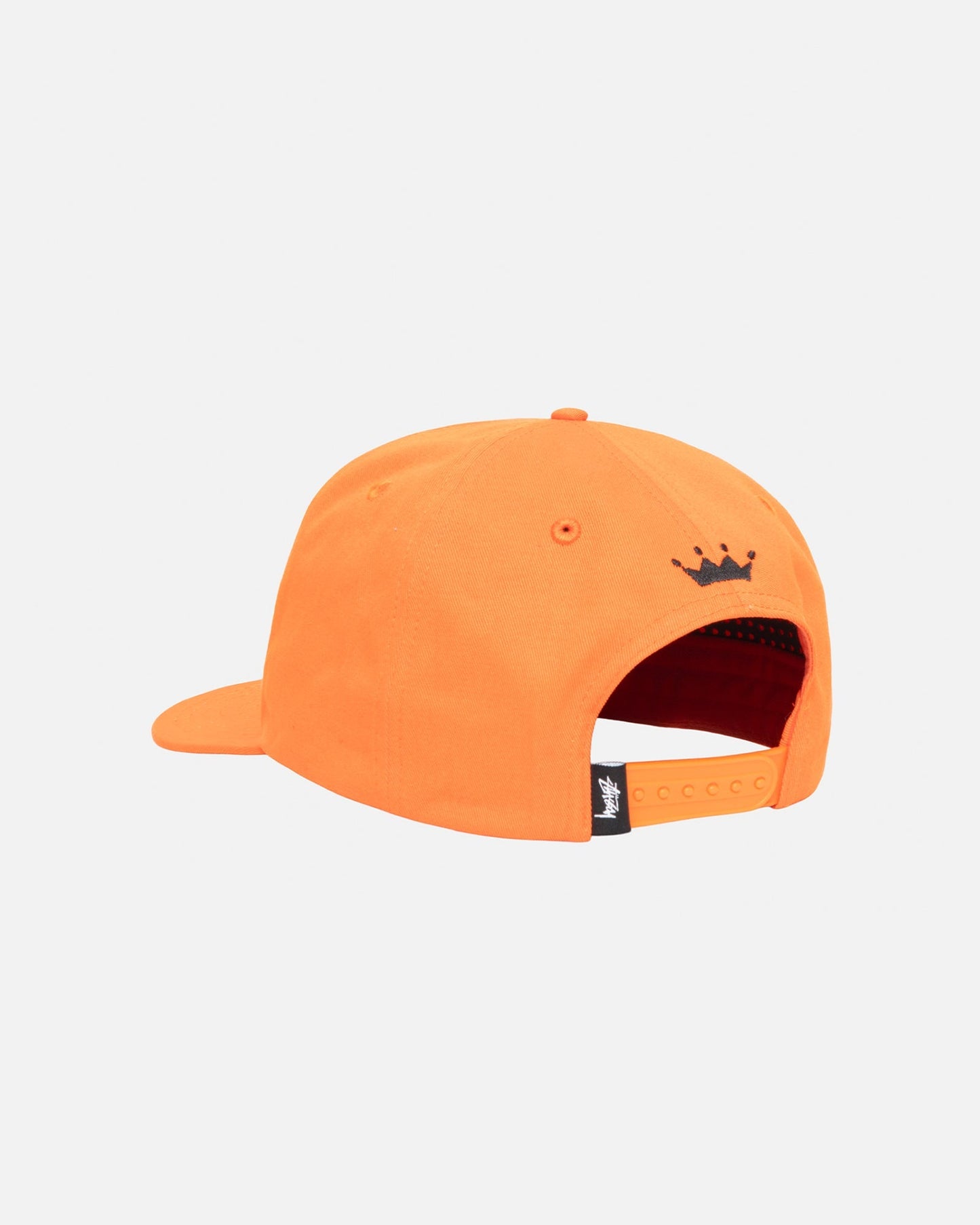 CASQUETTE À VISIÈRE PLATE PROFONDEUR INTERMÉDIAIRE